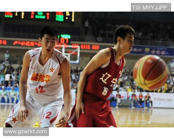 南京篮球队状态引发热议球迷对球队表现的不同看法与分析 南京篮球队状态引发热议球迷对球队表现的不同看法与分析